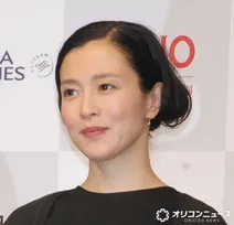 「今でも大切な仲間です」坂井真紀、松下由樹＆八嶋智人との“ミラクルタイプ3ショット”披露　ファン歓喜「胸アツ」「私の青春です」