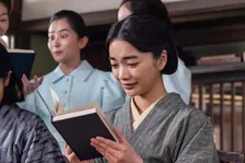 『風、薫る』最終回　月日は流れ、りんが執筆した看護の実用書の発売日を迎えた