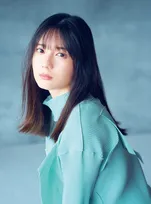 日向坂46小坂菜緒、どこまでも増す透明感　絶対的エースの圧巻グラビア