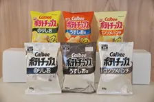 カルビー代表、モノクロ包装巡り漫画家らに感謝「生まれたのは、私たちの想像を超える『彩り』でした」
