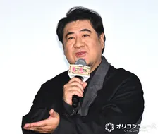 小手伸也、あらゆる意味で体を張る「全世界の男性諸君に同情されるような…（笑）」