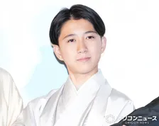 市川新之助、鏡開きでメッセージ　たどたどしい姿に会場全体が和やかな空気に