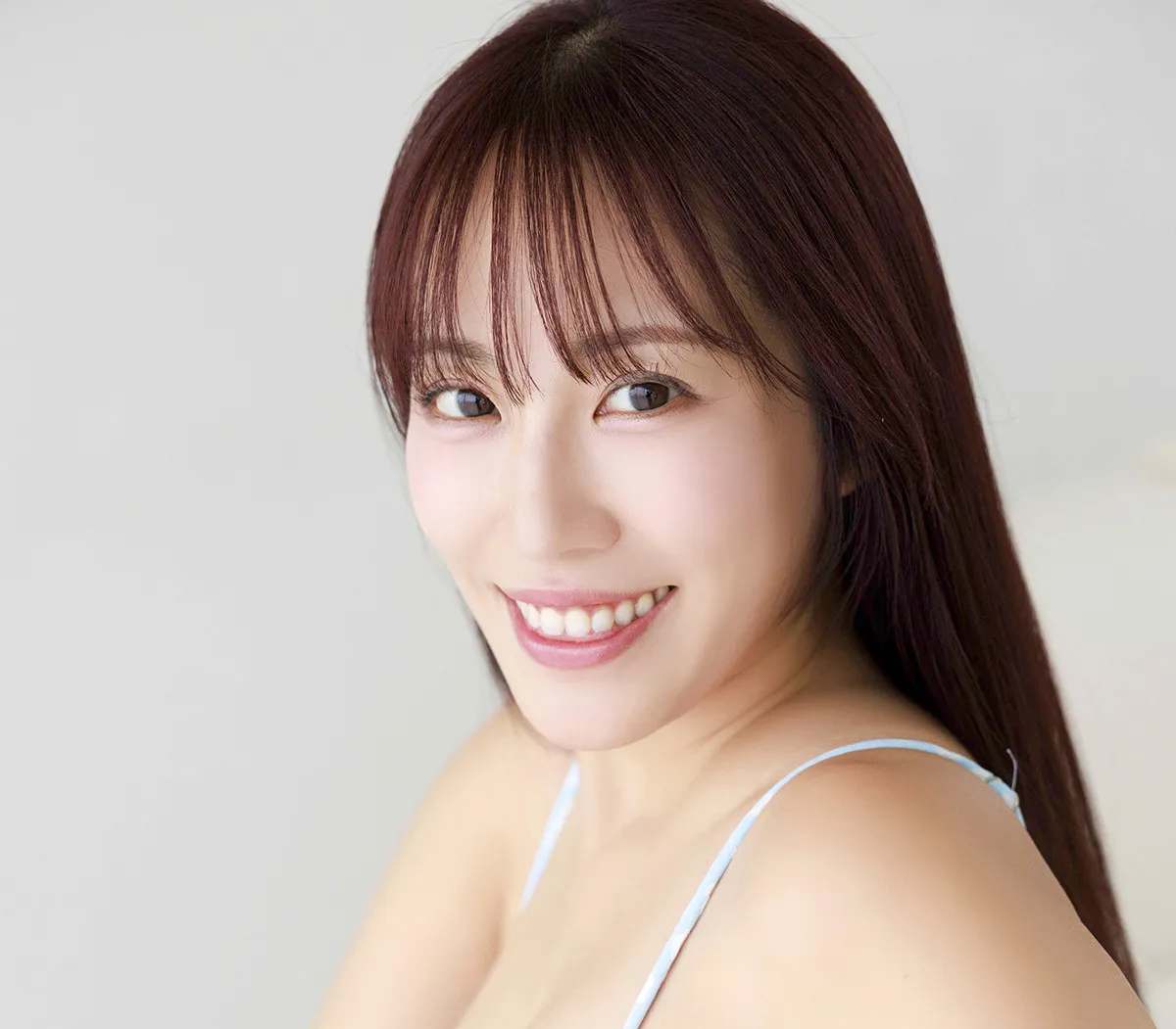 日本一のレースクイーン、グラビアアイドルの霧島聖子、日本の美ボディを体現し続ける魅力満載グラビア