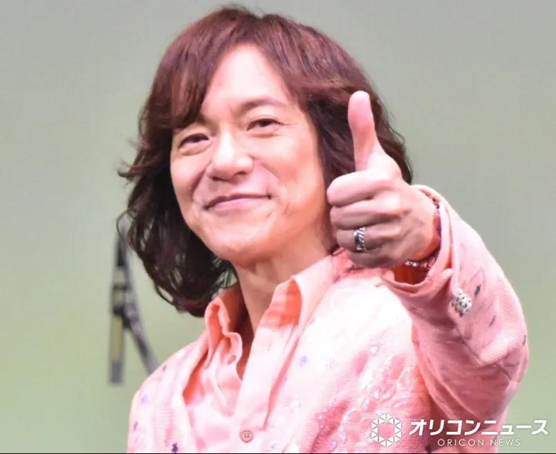 ダイアモンド☆ユカイ、14歳双子の長男＆次男“顔出し”ショットを公開「大きくなられましたね」「若き日のユカイくんに似てる」　中学校の修学旅行へ