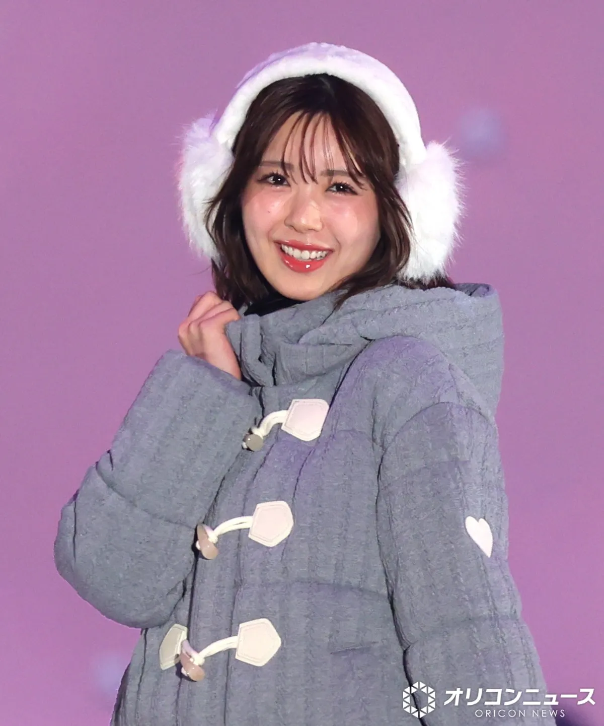 【ガルアワ】乃木坂46・筒井あやめ、白×グレーのコーデで登場　多幸感あふれる空間に