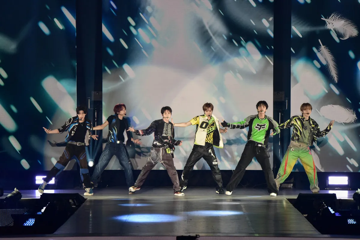 【ガルアワ】“Z世代のアイコン”NCT WISH、大トリで幕張熱狂　TRF名曲カバーに大歓声