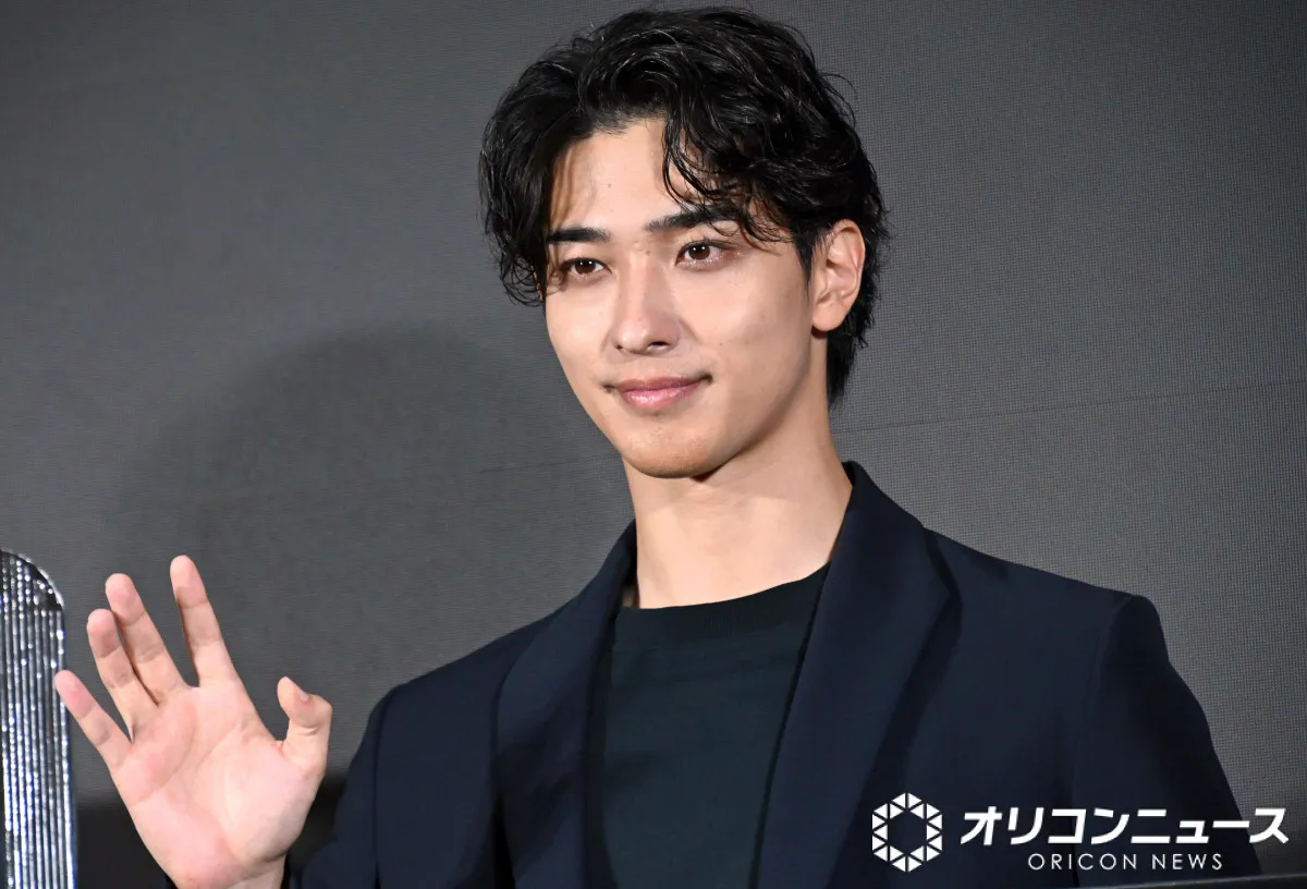 横浜流星、カメラ目線はいまだに緊張「まっすぐカメラを見るのは照れくさい（笑）」