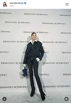 アンミカ、ミラノで圧巻のスタイルを披露「美脚すぎる」「やっぱ足ながいやん」「相変わらずの神スタイル」