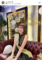 内田理央、35歳誕生日に“ティアラ付けた姫姿”で歓喜「すーぱー幸せ」　友人のサプライズを楽しむショット多数公開