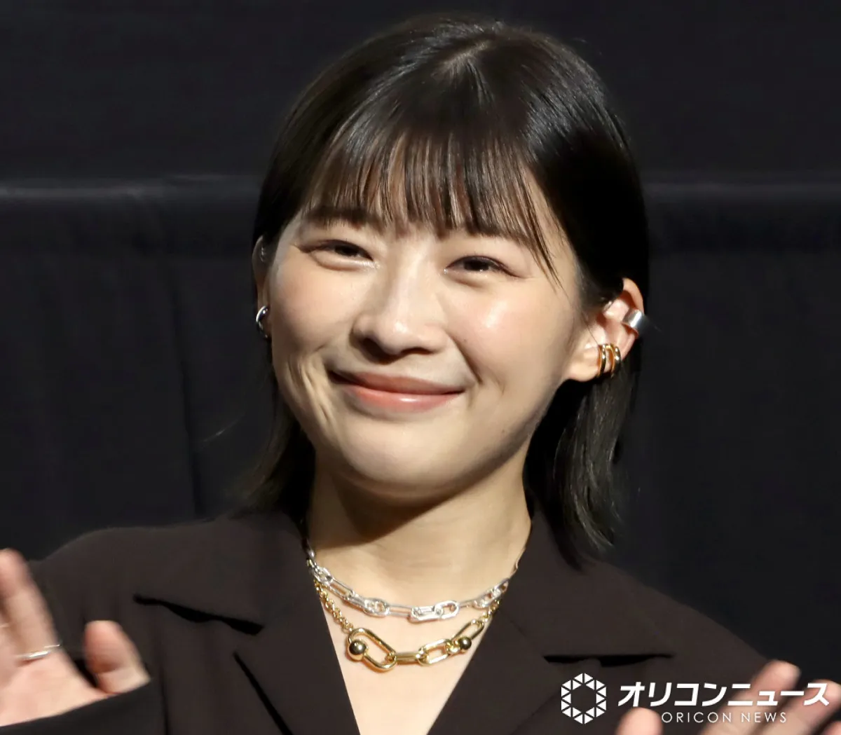 伊藤沙莉、18歳年上夫・蓬莱竜太氏と“貴重”な夫婦ショット「夫婦共演」「沙莉ちゃんかわいい」