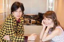 川崎希＆アレク、ハロウィン仮装で3人の子どもたちとディズニー満喫「美形一家」「家族みんなでコスチュームめちゃくちゃ似合いますね！」