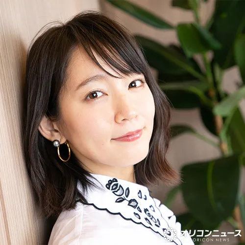 吉岡里帆、バリエーション豊かな“どんぎつね”姿を公開「かわいいいい 全部すきッ」「この耳だけで癒されてしまう」