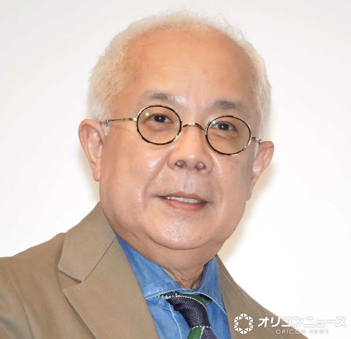 70歳・小堺一機、愛用する電動自転車を公開「カッコいい」「まったく電動自転車に見えません！」　“日常を楽しむ趣味”として還暦以降に新たに購入