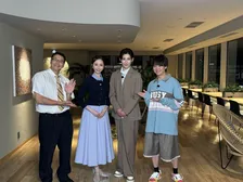 宝塚歌劇団宙組・水美舞斗＆山吹ひばり、地上波初出演　チョコプラ長田庄平＆Hey! Say! JUMP有岡大貴とロケ