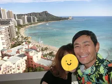 ココリコ遠藤の妻・まさみさん、10年前の“ラブラブ夫婦”ショット公開　青空と海をバックに寄り添うショットも披露