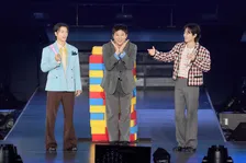 SUPER JUNIOR-D＆E、結成15周年の日本初ファンパーティー　歌・ダンス・ゲームでファンを魅了　シンドンもサプライズ登場
