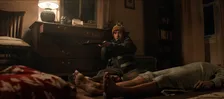 『バイオハザード』恐怖で手が震え、弾を込められない…配達人の窮地を捉えた本編映像公開