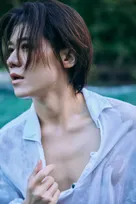 新浜レオン、初写真集発売が決定　30歳“大人の色気”解禁で大胆カットも