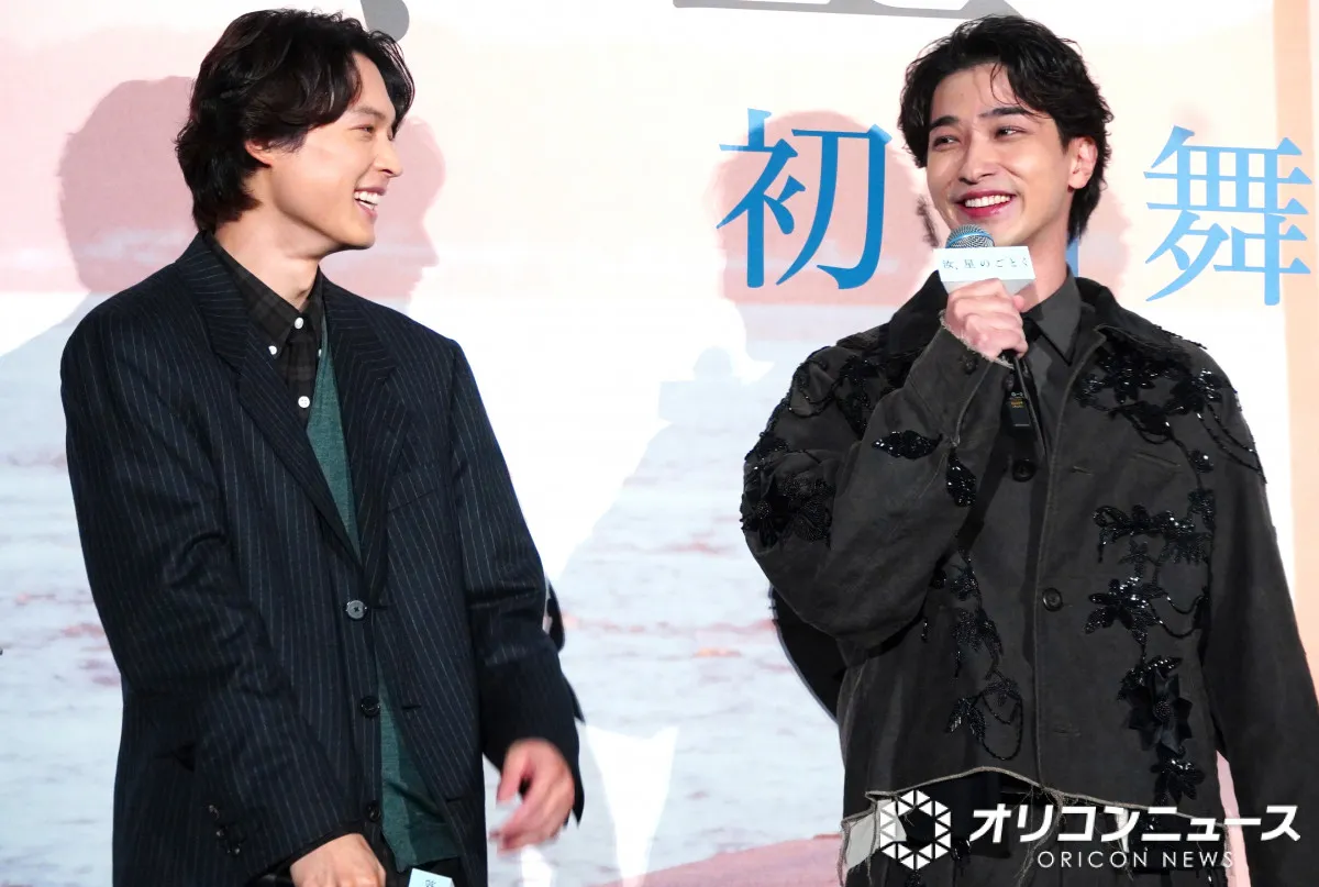 横浜流星＆松村北斗、変貌した姿で対面「お互いすぐ目をそらした」　撮影を回顧
