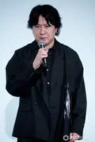 杉田智和、誕生日サプライズに“棒読み”「そういえば、きょうは僕の誕生日だった！」