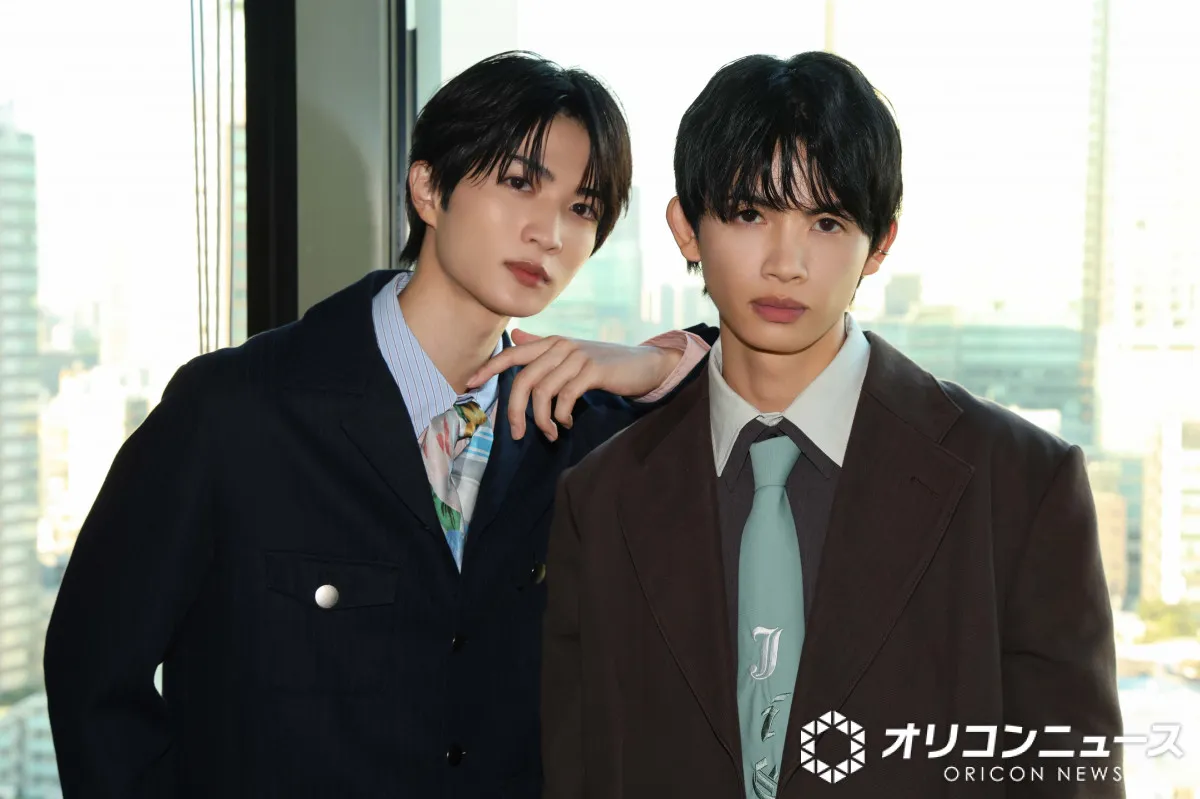草川直弥＆知念英和、8年越しの“両片思い”に挑む「すごく助けられました」　互いを“色”で表現【『青と碧』インタビュー】