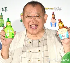 笑福亭鶴瓶、伊藤園の新商品ラインアップにむぎ茶あって安堵「なかったら、暴れるで」