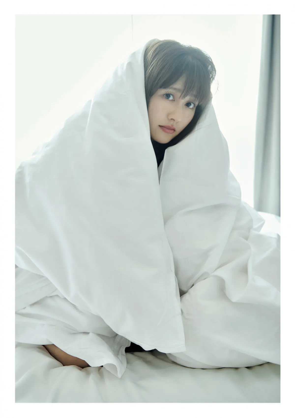 ももクロ“あーりん”佐々木彩夏「写真集」オリコン1位に喜びの声「本当にみなさんのおかげです」　獲得記念未公開カット解禁【独占】