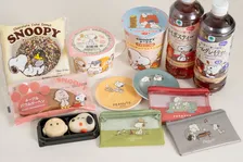 ファミマ×スヌーピー、かわいすぎる限定グッズが勢ぞろい　限定スイーツや雑貨、オリジナルグッズも