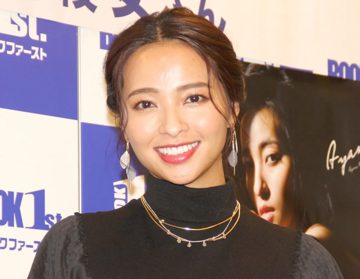 水崎綾女、宅建資格受験を報告「個数問題とケアレスミスがありました」ファンからねぎらいの声