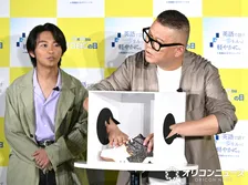 加藤清史郎、ブリティッシュイングリッシュをシソンヌ長谷川に伝授　スニーカーは「トレーナーズ」