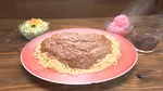 『オモウマい店』麺620グラムの「ノーマルミート（大盛）」850円…実は番組と縁の深い店の2代目「場所だけ守れれば」