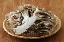 「炊飯器すぐに空っぽになりますよ～」舞茸は焼いてから炊く　ミツカンが紹介する秋の炊き込みご飯