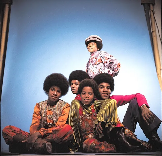 ジャクソン5、1970年発表の名盤『クリスマス・アルバム』が復刻　12歳マイケルの瑞々しく伸びやかな歌声