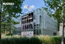 大阪駅前、韓国ファッション「MUSINSA」大型ストアが限定登場　約3400アイテム試着可能に【参加ブランドなど概要】