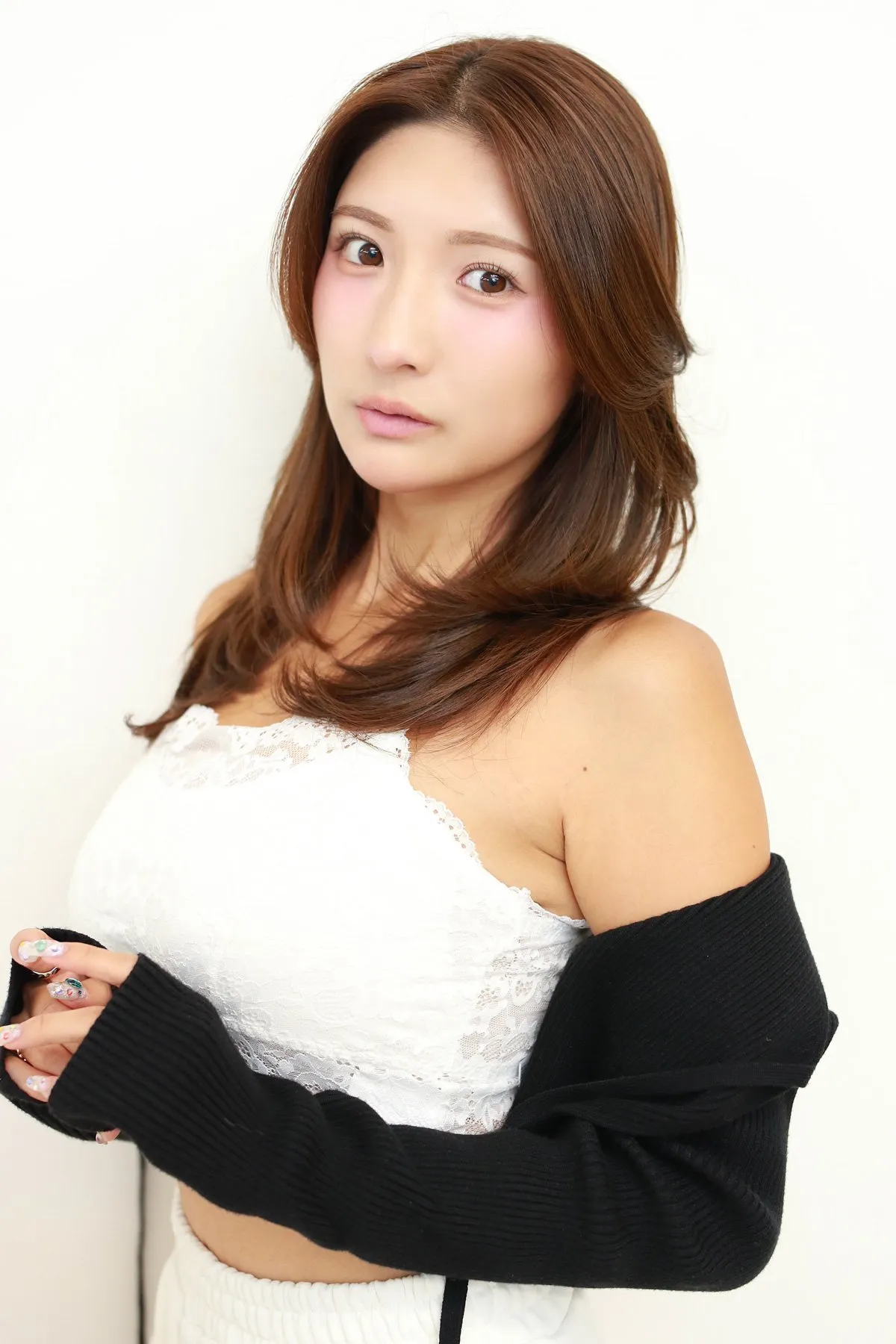 圧倒的美ボディの「軽トラ女子」三田悠貴、大型免許取得で「デカトラ女子」へレベルアップ　新ビジネスも視野に「グラビアをいつまで続けられるか…実は安牌思考なんです」
