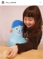 “4代目スイちゃん”増田梨沙、13歳の誕生日を報告　笑顔のお祝いショットに反響「すっかりお姉さんに」「大人っぽくなったね！」