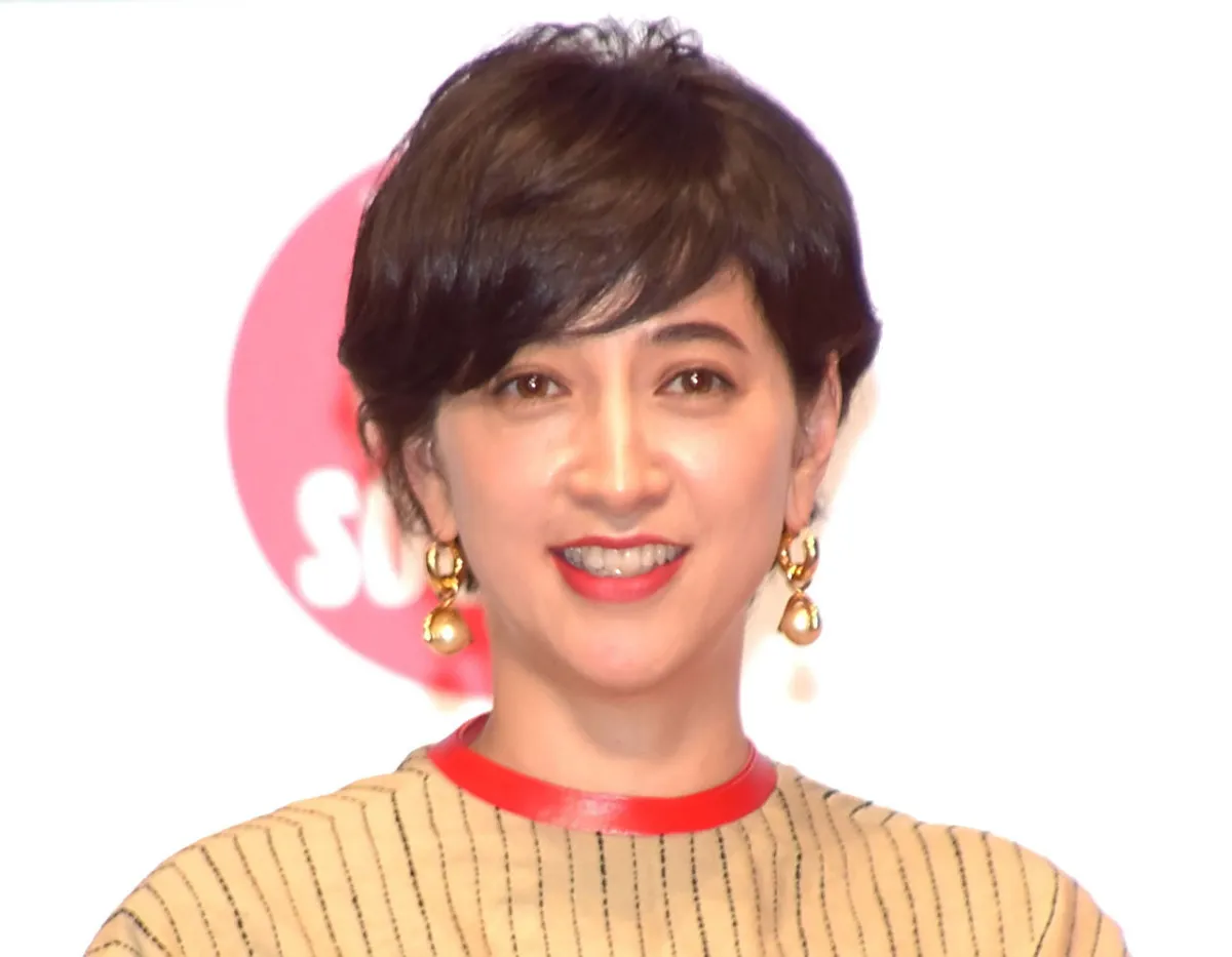 滝川クリステル、1年以上ぶりのインスタ更新　近影ショット添え「大変ご無沙汰しています」「子育てに追われる日々で」