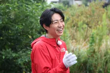 【相葉マナブ】相葉雅紀、自ら育てた新米に感動「お米が立ってる」　ぬかるむ田んぼで稲刈りに奮闘