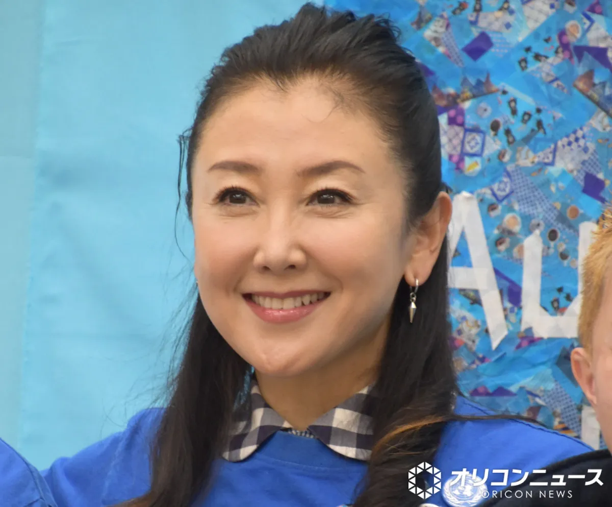 「着物は一生もの」東ちづる、46年前に親にあつらえてもらった“お気に入りの着物”を披露　上品な和装ショットに反響「美しい」「よくお似合いに」