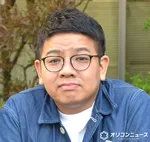 ミキ昴生、飛行機で隣の席になった“大物芸人”との2ショット公開「まるでお母さん」　機内での奇妙な行動も告白