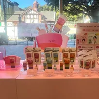 「メイク直し」より「気分直し」　“マイクロストレス”を抱える女性たちがポーチに入れている“お守り”とは？