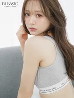 森香澄、ノンワイヤーブラ＆インナー着こなす　ブランドミューズ務めるピーチ・ジョン新作