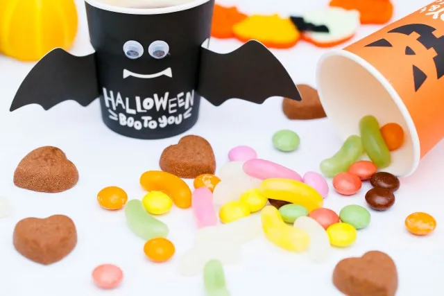 当日準備で間に合う…混ぜて焼くだけのハロウィンスイーツ、フルーチェ1箱で“おばけチーズケーキ”