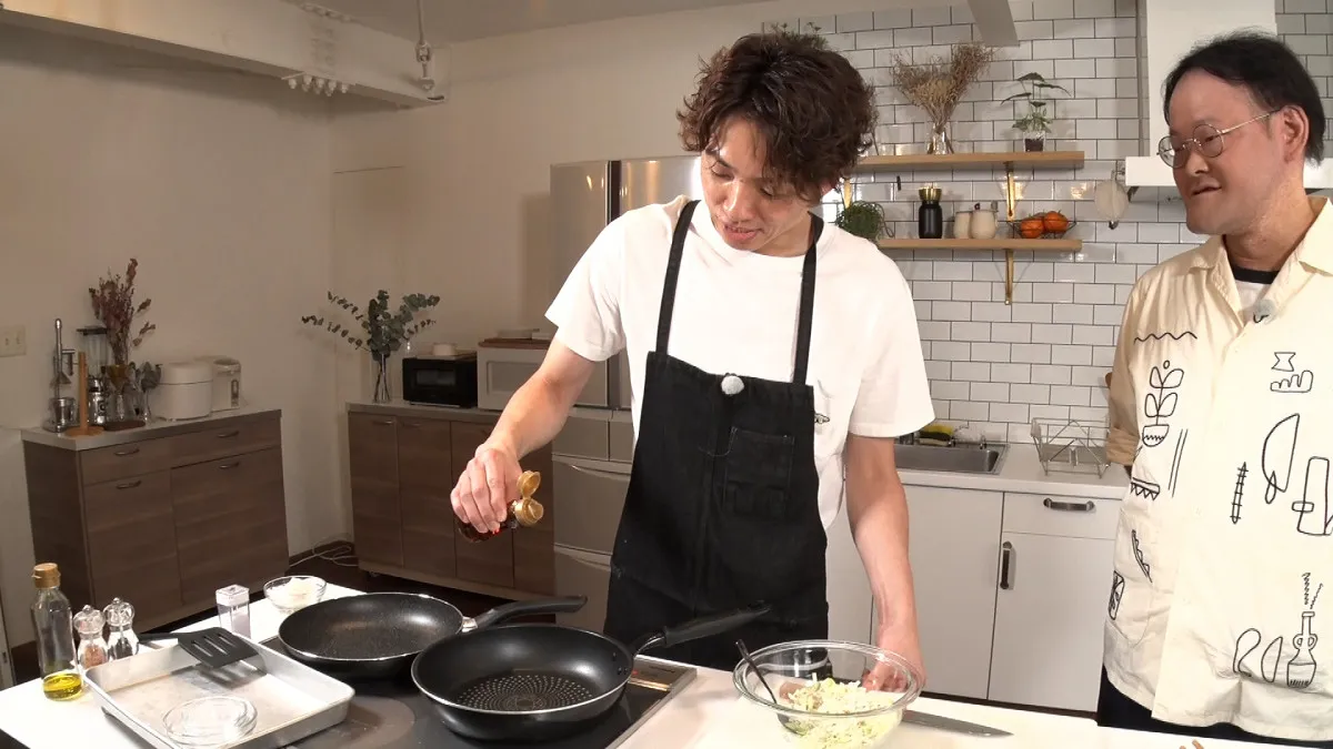 アインシュタイン・河井ゆずる、3分で“ビールに合うおつまみ”手作り