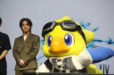 山田涼介、ゲーム内の友人とオフ会実施で相手は驚き　『FF14』イベントにサプライズ登場で観客騒然