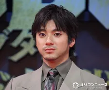 山田裕貴、1人だけ明るめカラーのスーツで大慌て　それでもアピール「万極感があります！」■『キングダム 魂の決戦』ワールド・プレミア