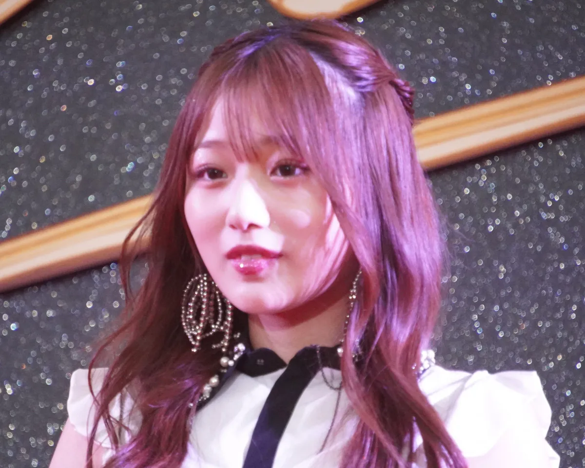 杉浦太陽＆辻希美夫妻の長女・希空、映画『マイケル』ジャパンプレミア登場　会場から「かわいい！」の声