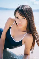 “逸材の17歳”小森香乃、グラビア界で存在感　“圧倒的ヒロイン感”を全力解放