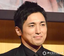 高橋光臣、DAIGO＆北川景子“家族”とディズニーシー満喫　貴重なショット公開「なんかお似合いです」「あらご夫婦みたい笑」