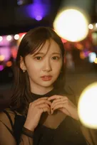 日向坂46藤嶌果歩、黒ドレス姿の“大人かほりん「違う自分に出会えました！」　1st写真集 第6弾先行カット【コメントあり】